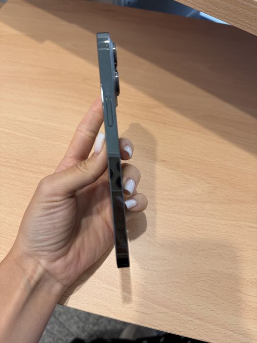 Iphone 13 pro Green Alpin