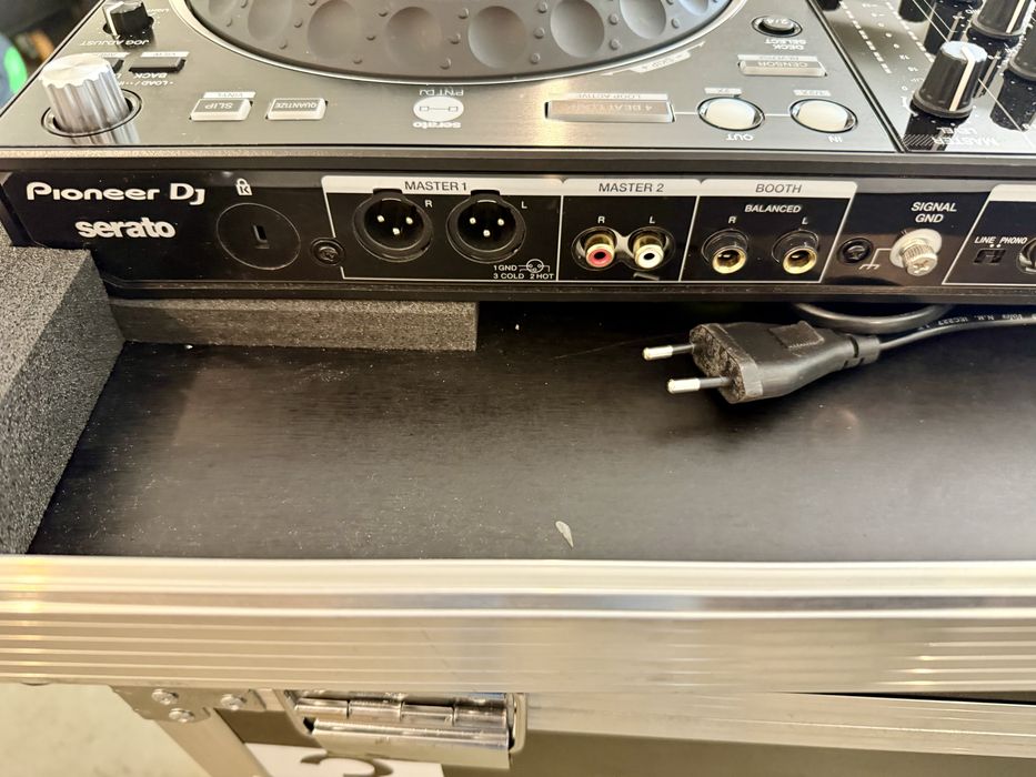 Контролер Pioneer DDJ-1000 SRT