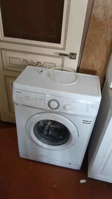 Продам стиральную машинку