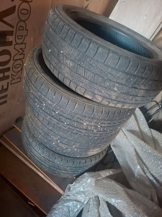 Продам зимние шины