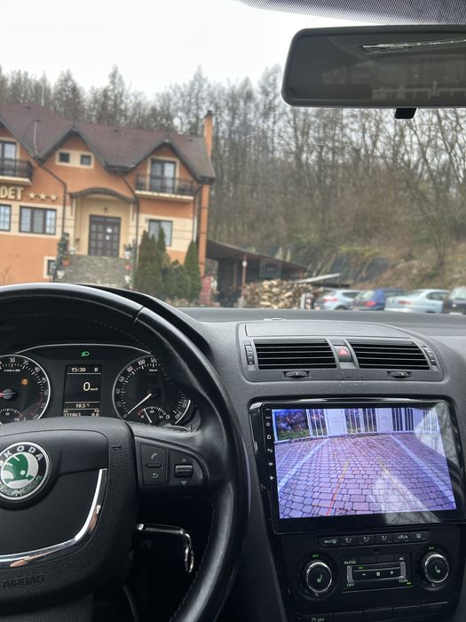 Vând Skoda Octavia Limuzina