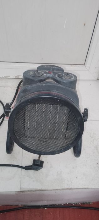 Тепловентилятор TriTower мощностью 3000 Вт