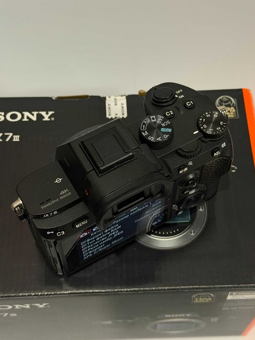 Продаю Sony A7 III (A7 3)