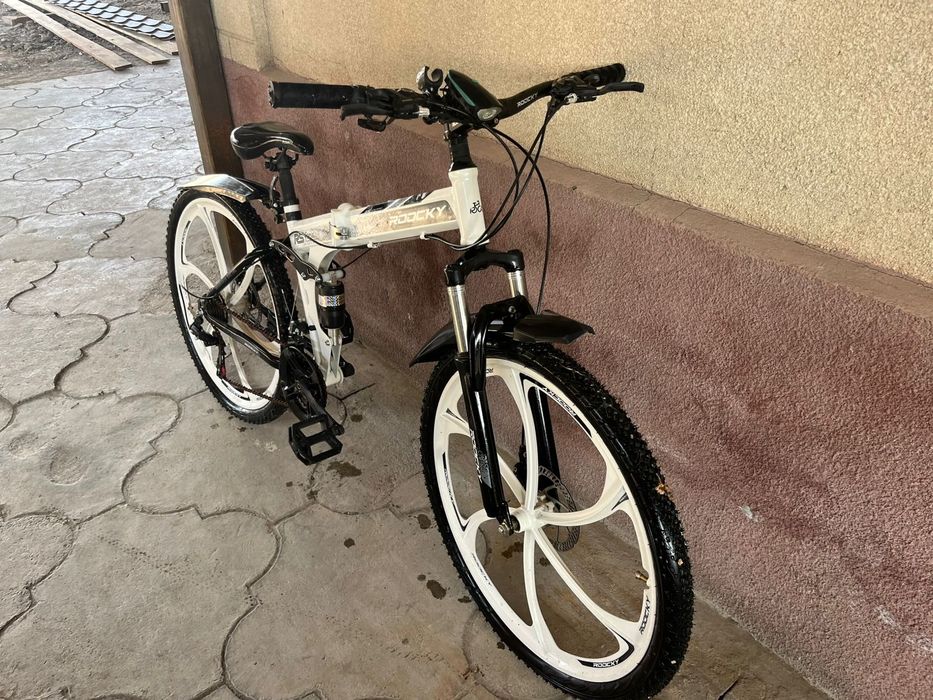 Спортивный велосипед