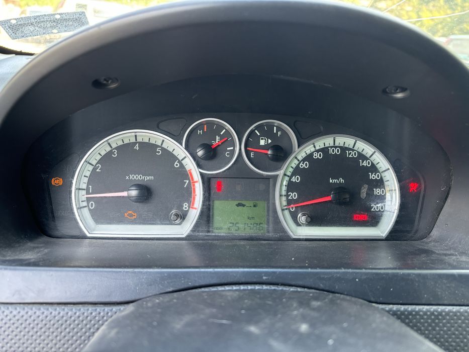 Шавролет авео 1.2 газ/ бензин за части.