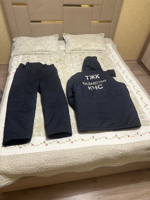 Продам спец одежду в хорошем состояний