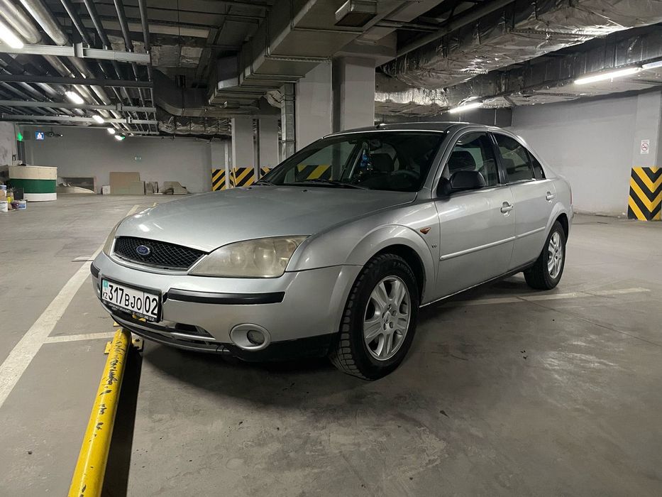 Ford Mondrian 3 2.5 бензин