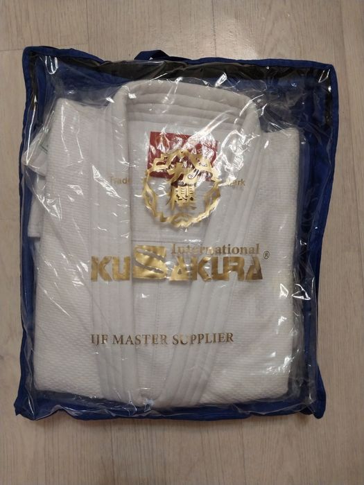 Продаются новые кимоно (дзюдо)