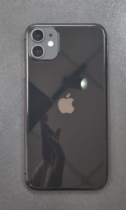iPhone 11 128 talik,Face id,true tone bor,usilinniy qo'yilgan