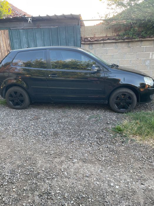 Автомобил VW Polo