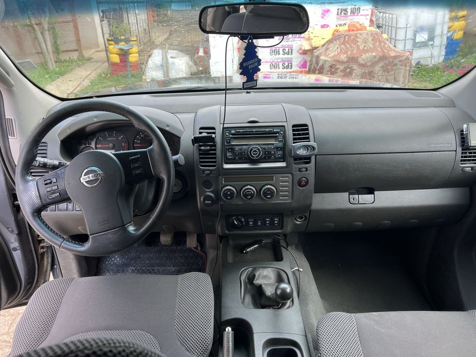 Nissan Navara D40