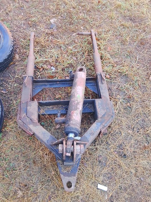 Лопата на трактор