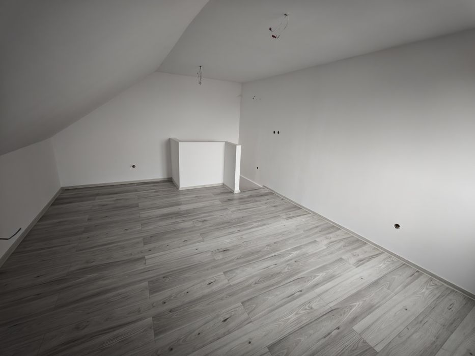 Apartament cu scară interioară