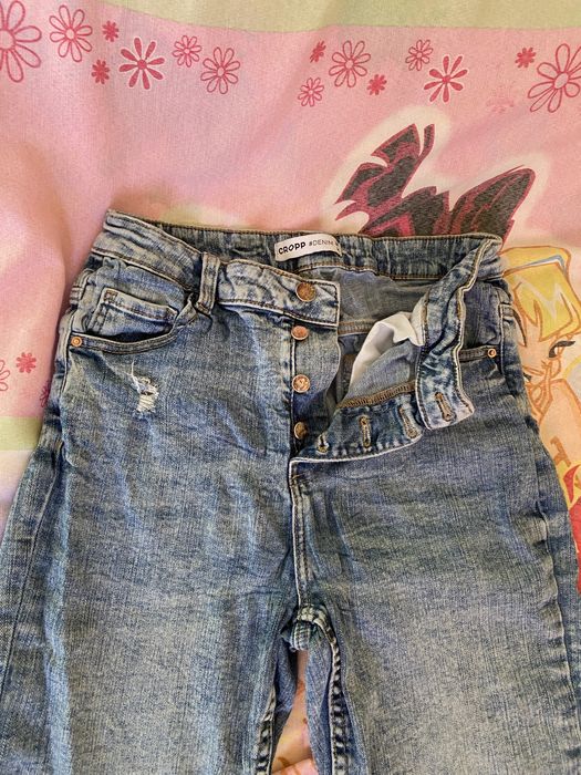 Накъсани дънки Cropp