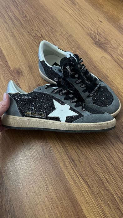 Кроссовки golden goose