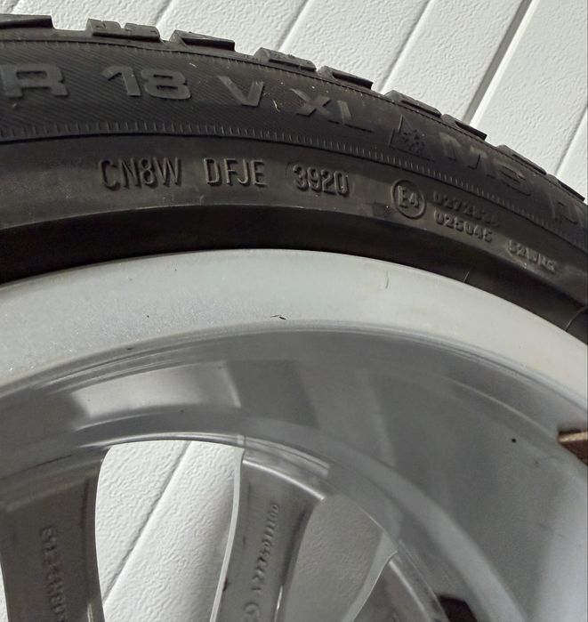 Roti iarna Mercedes 18 E Klasse W213 245/45R18 ca noi V Klasse Vito