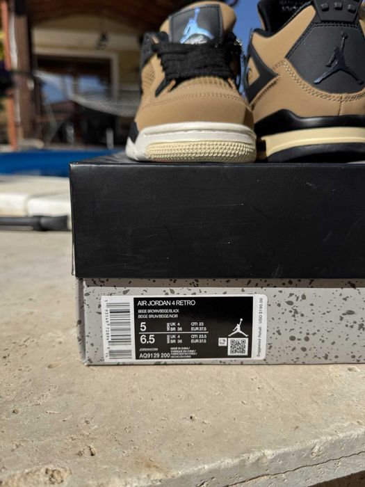 Jordan 4 Fossil Кецове 37.5 EUR + Кутия Нови