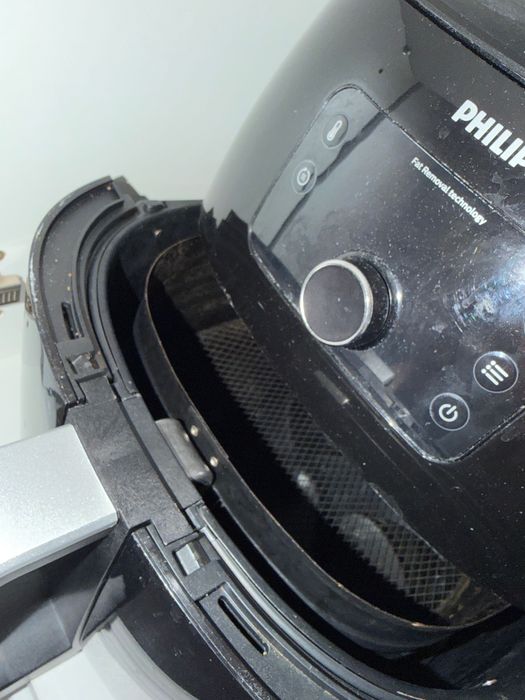 Friteuza fara ulei Philips Airfryer XXL performanta