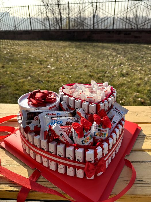 Киндер бокс | Киндер Алматы | Подарок девушке | Сладкий бокс