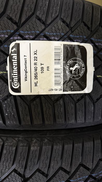265/40/22 Continental Viking Contact 7
