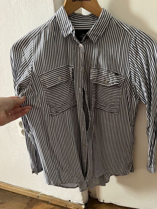 Cămăși-maiou-pantaloni