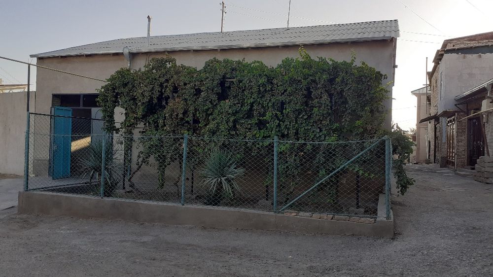 Продайтса дом старий город  Чор минор