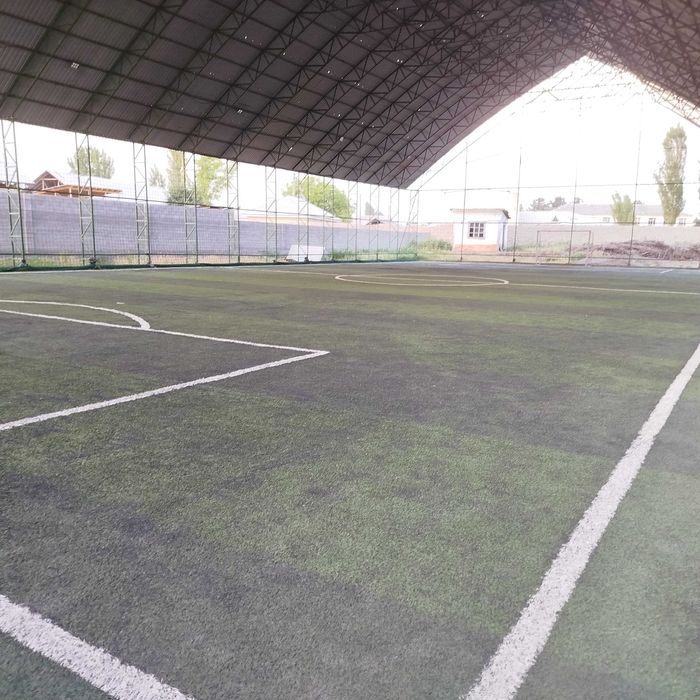 Mini futbol stadioni sotiladi