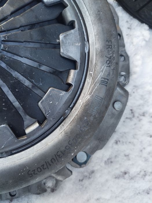 Запчасти для ВАЗ восьмиклоп