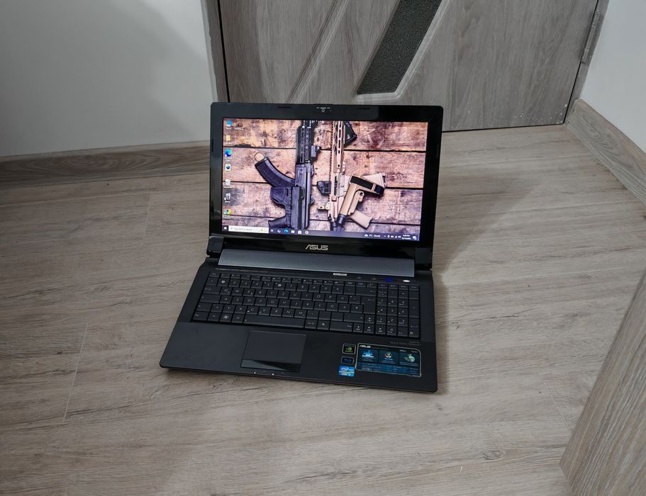Laptop Asus N53J i5