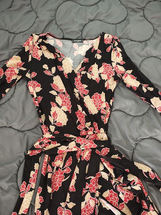 Дамска Рокля Seniquanone