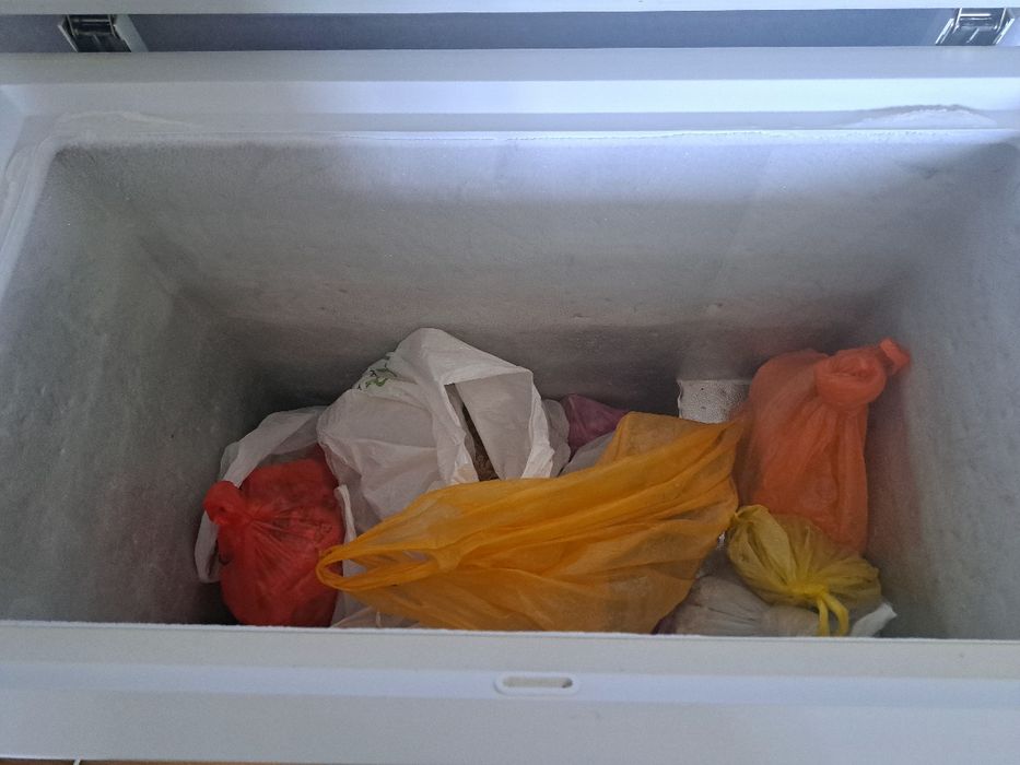 Продам Морозильник