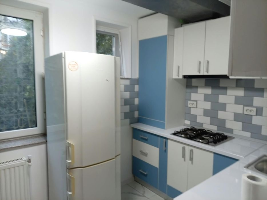 Garsoniera de închiriat
