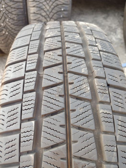 Топ състояние 16-5х120 ЕТ51 6.4j Фолксваген Т5.Т6 Мултиван