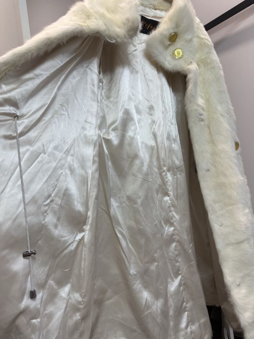 Продам норковую шубу