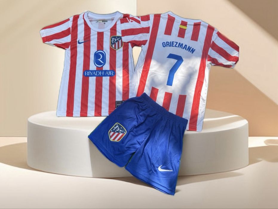 Echipamente de fotbal masuri disponibile 152, 164, 176 cm