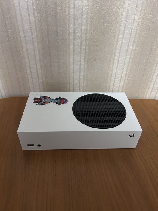 Продам XBOX series S