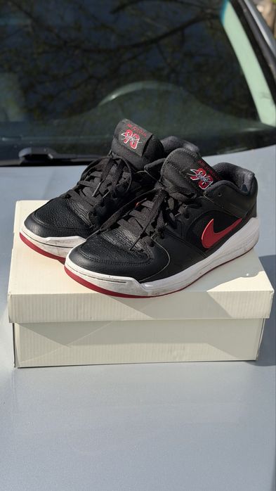 Продам оригинальные кроссовки Jordan stadium 90