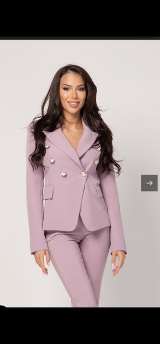 Нови дамски костюми Junona/ комплекти