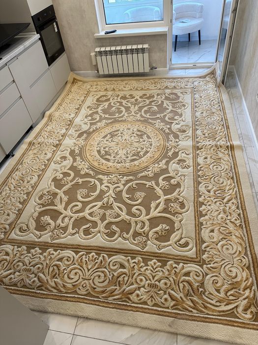 Продам ковер, теплый, большой
