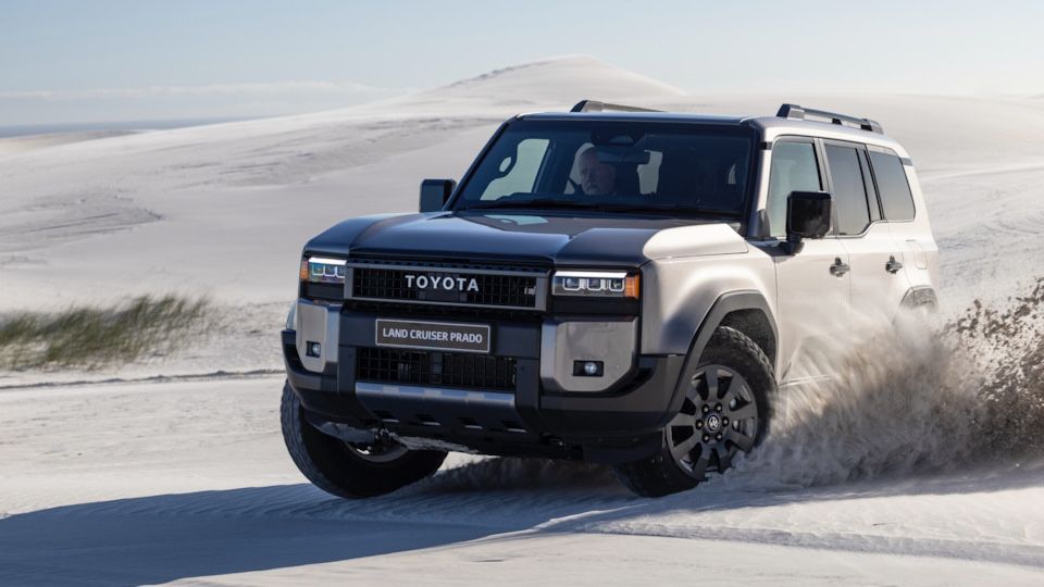 Резиновые коврики (полики) Toyota Land Cruiser Prado 250 / Lexus GX550