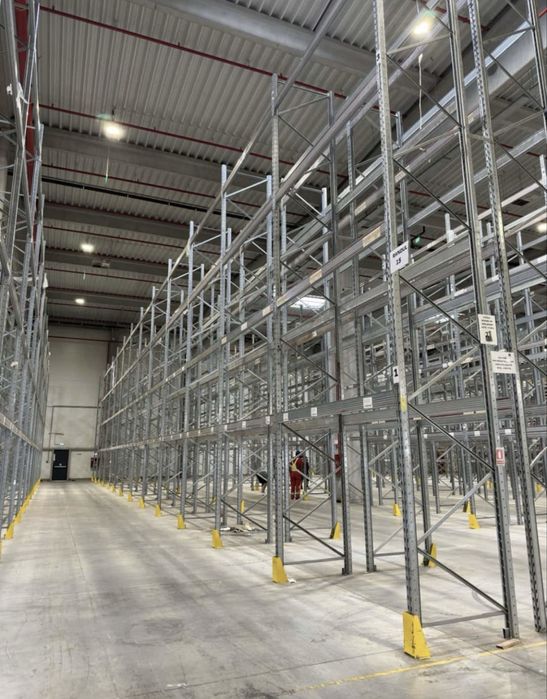 Rafturi metalice industriale