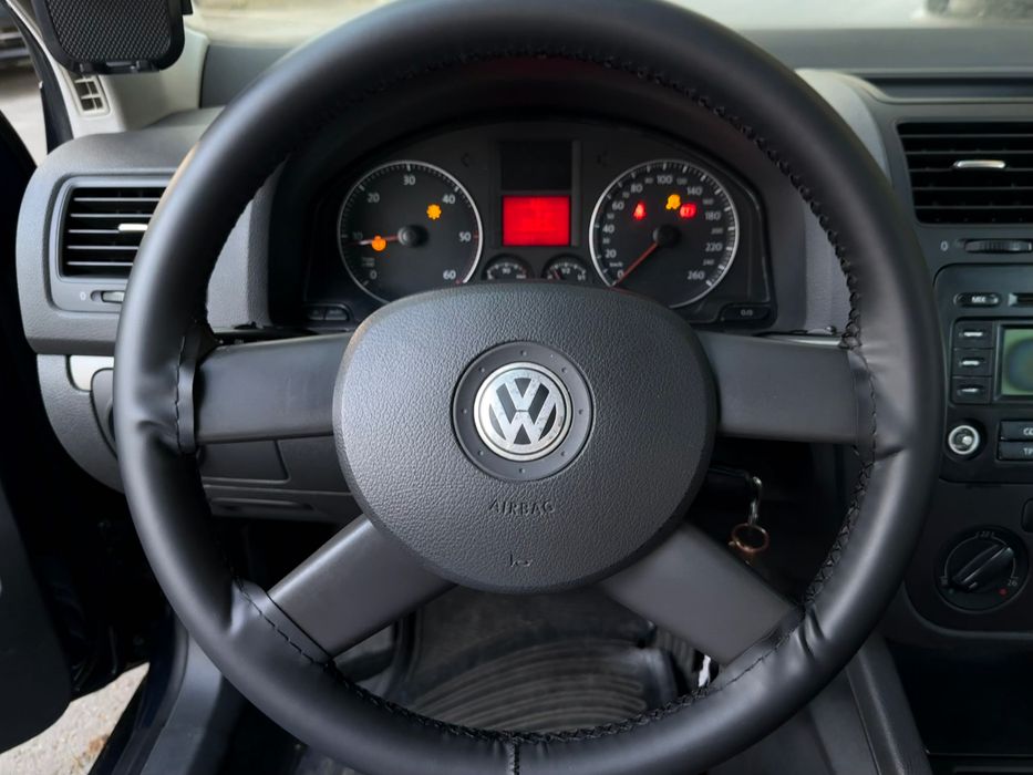 VOLKSWAGEN Golf 2005 — imagine 5