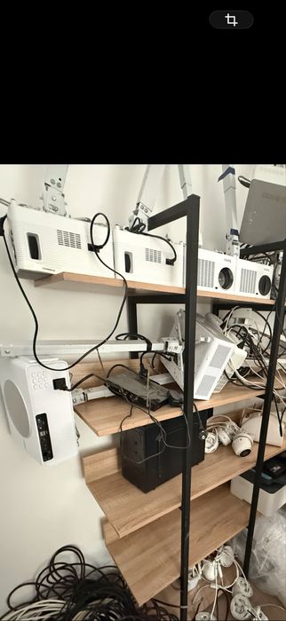 Проекторы, интерактивная доска