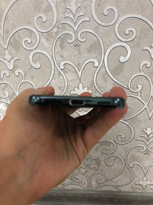 Продам телефон самсунг с22