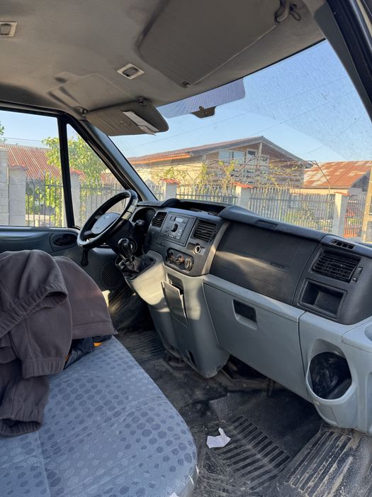 Ford Tranzit XL 6 locuri