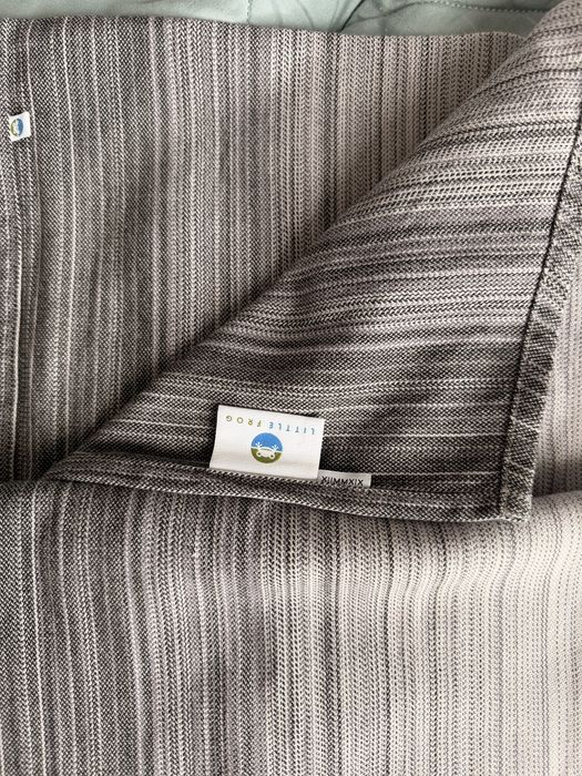 Тъкан слинг Little Frog сиво