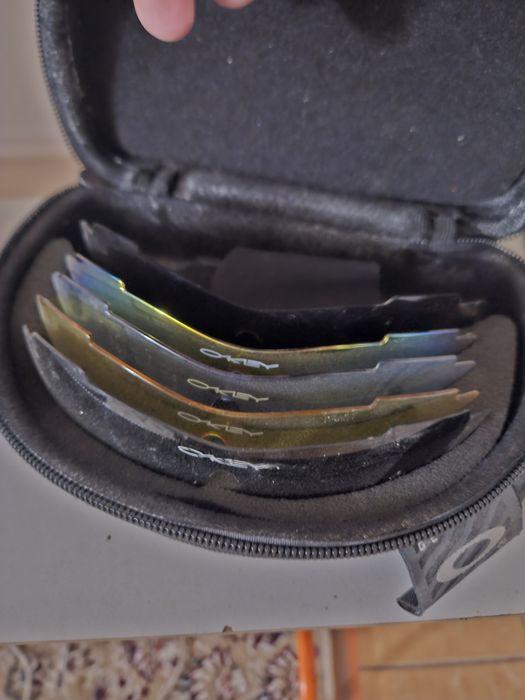 Линзы от очков oakley