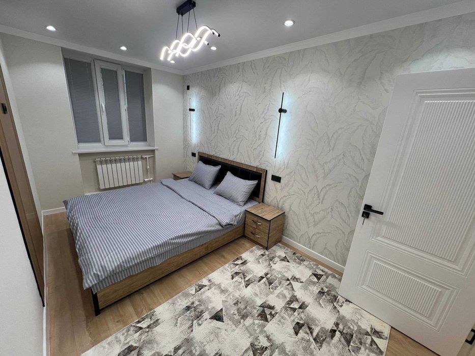 *Авиагородок 4ком квартира в центре,До Ц1 500 Метров ,Под ключ +балкон