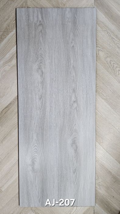 8mm  Laminat 67000ming kotta razmer Kamplekt sintifon