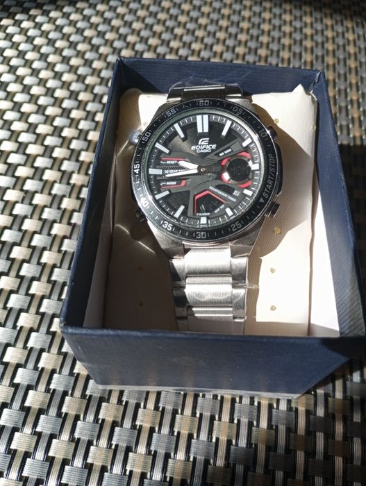 Часовник Casio Edifice